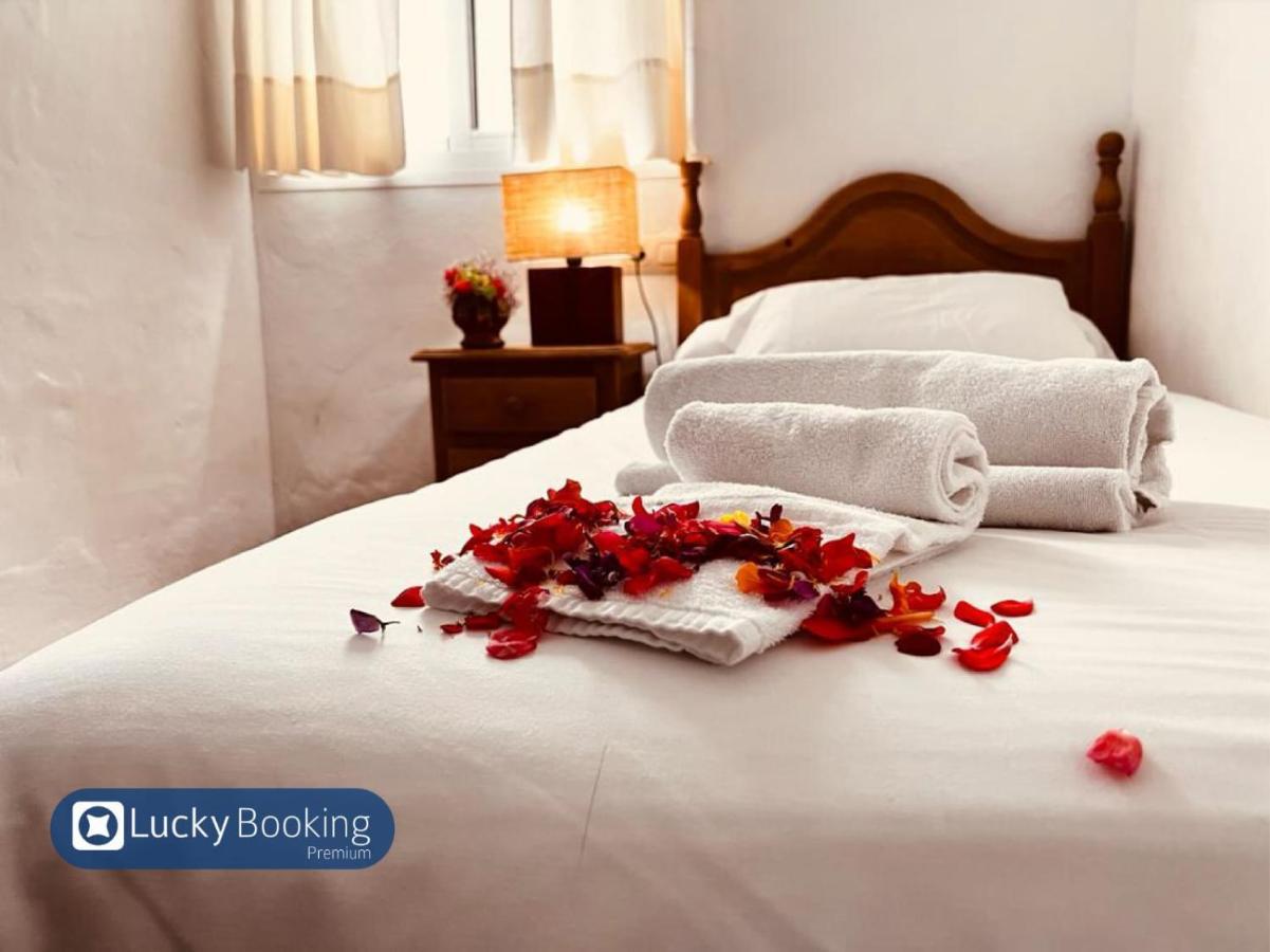Zahara Lucky Booking ساهارا ذي لوس أتونِس المظهر الخارجي الصورة